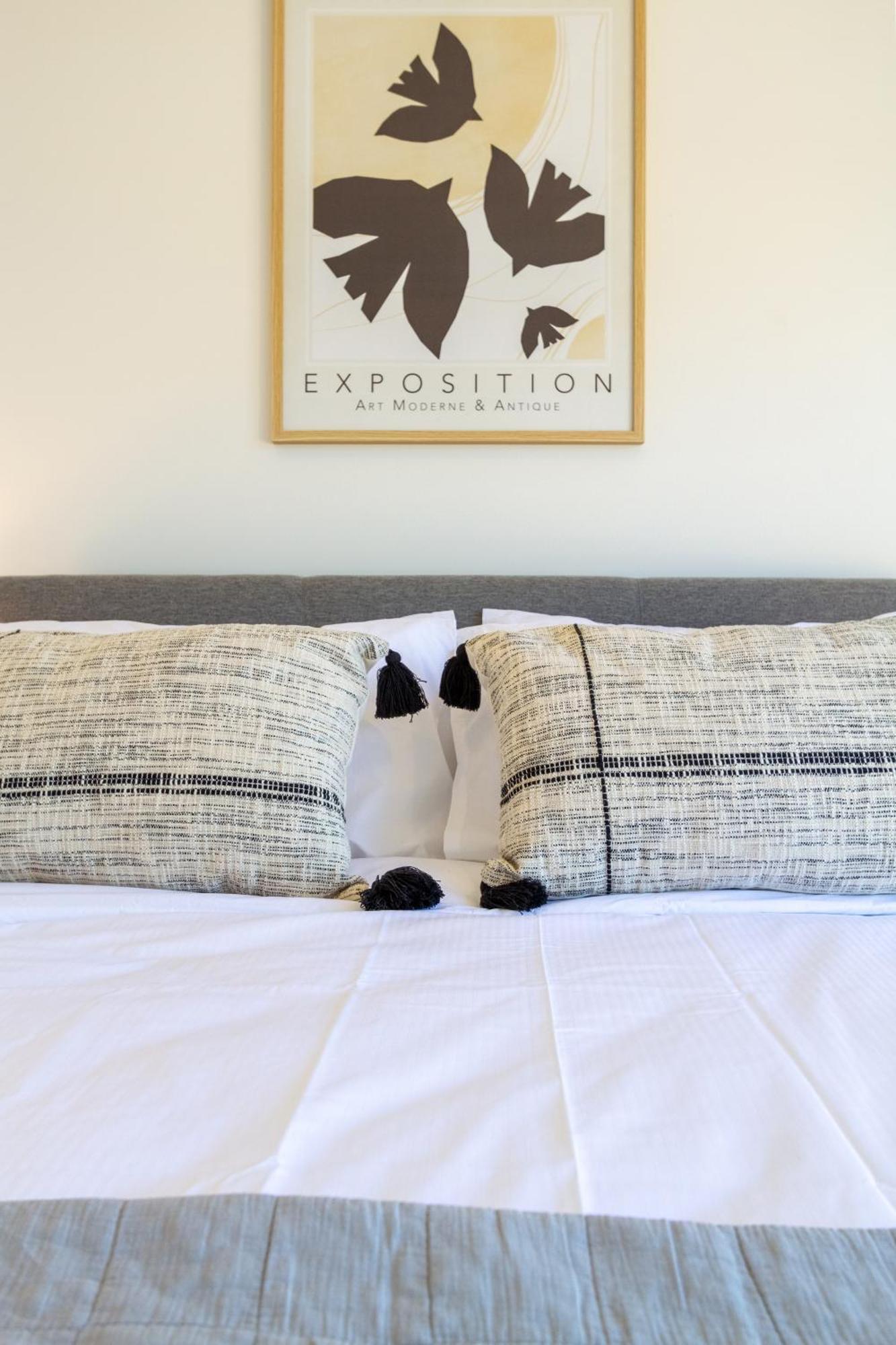 Chic 2-Bed Gem: Trust Arena Proximity - West Akl Auckland Exterior foto